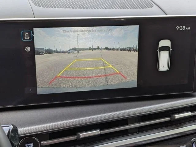 Used 2024 Green Hyundai SEL image 24