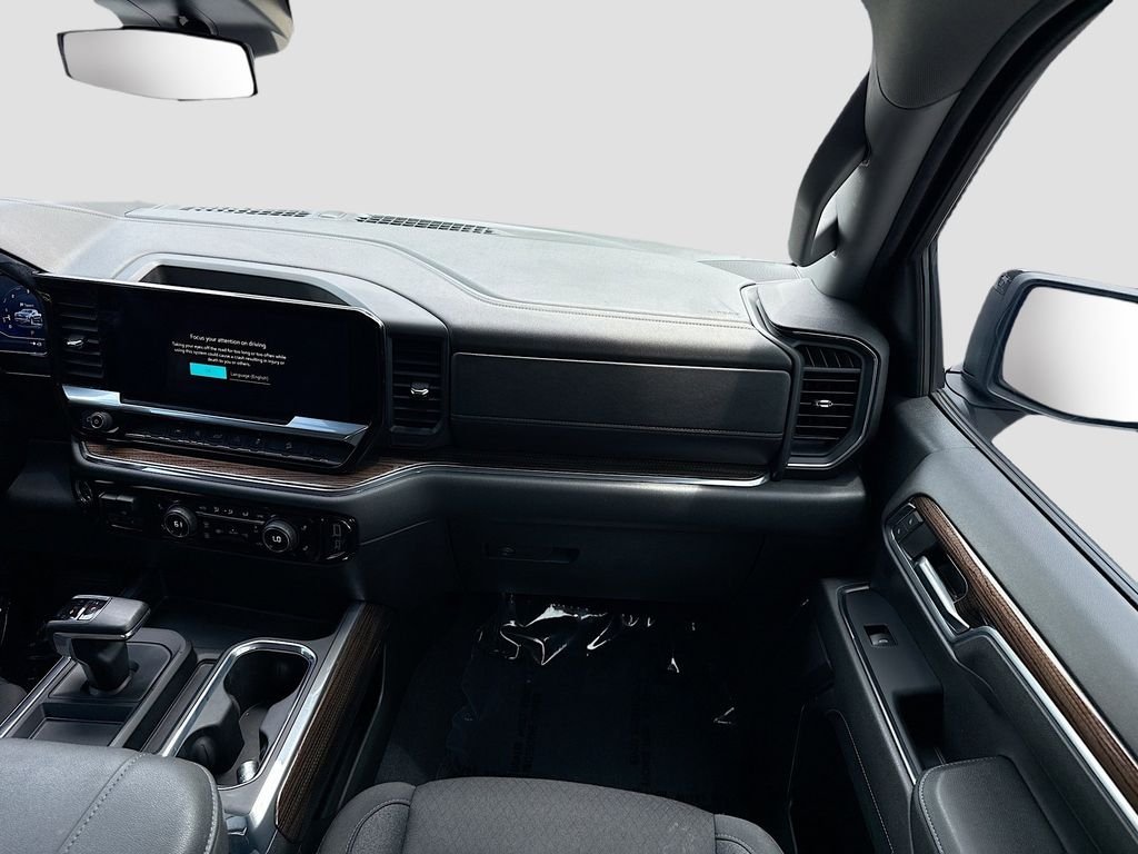 Used 2023 Gray Chevrolet RST image 17
