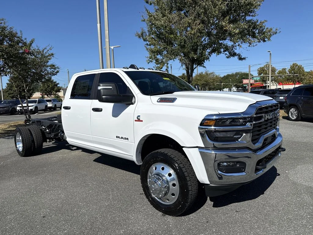 2026 RAM 5500 Big Horn 4X4 Crew Cab DRW 197" WB's photo