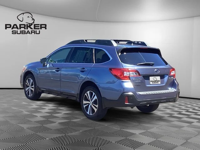Used 2018 Twilight Blue Metallic Subaru Limited image 3