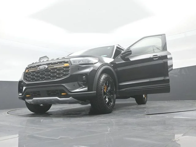 2026 Ford Explorer Tremor - Photo 33