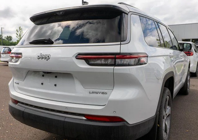 New 2026 Bright White Clearcoat Jeep Limited image 5