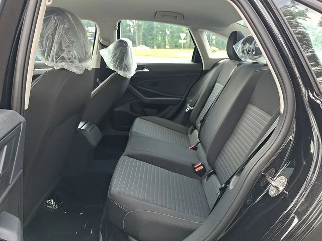 New 2026 Black Volkswagen 1.5T S image 6