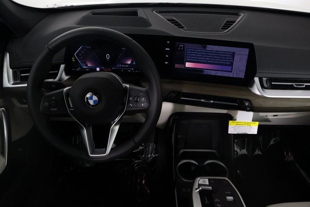 New 2027  BMW xDrive28i image 4