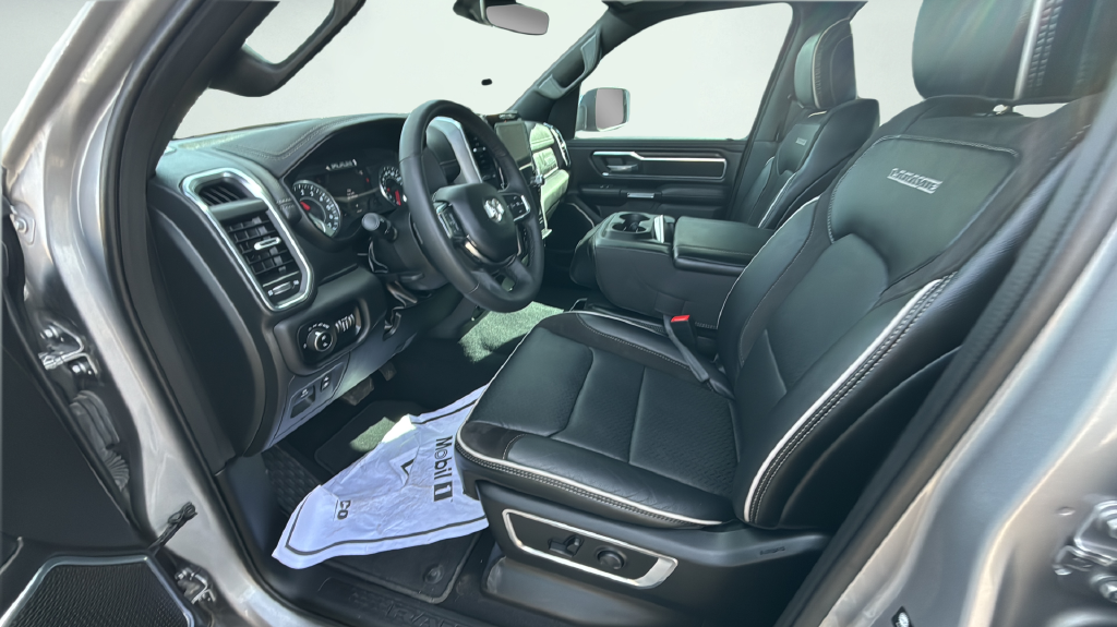 Used 2025 Silver Ram Laramie image 40
