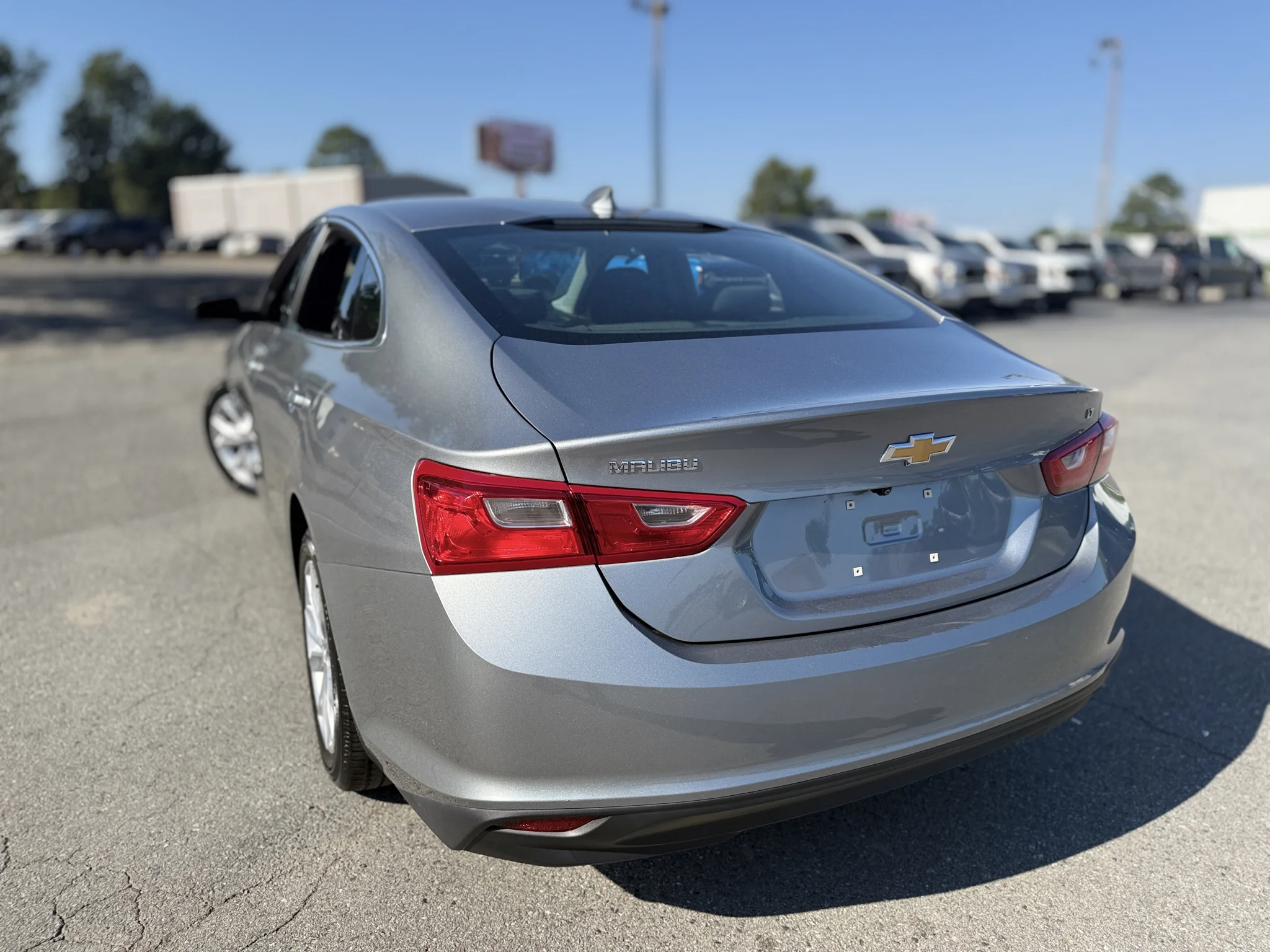 Used 2023 Sterling Gray Metallic Chevrolet LT image 17
