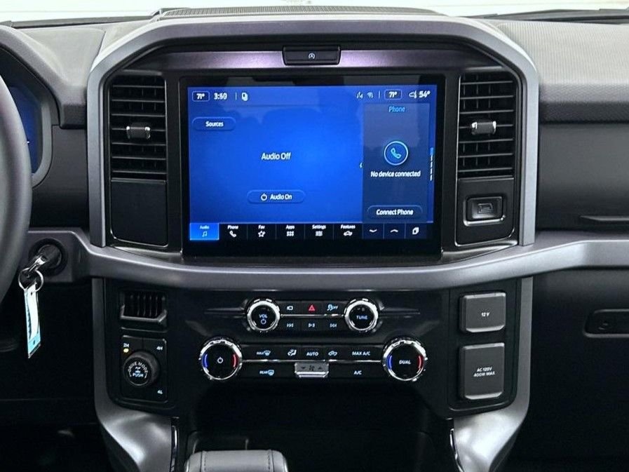 New 2026 Oxford White Ford XLT image 12