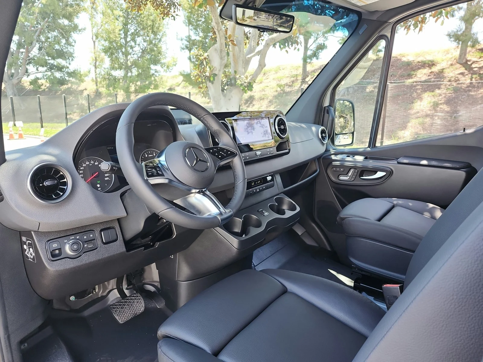 2026 Mercedes-Benz Sprinter Cargo Van Base - Photo 8