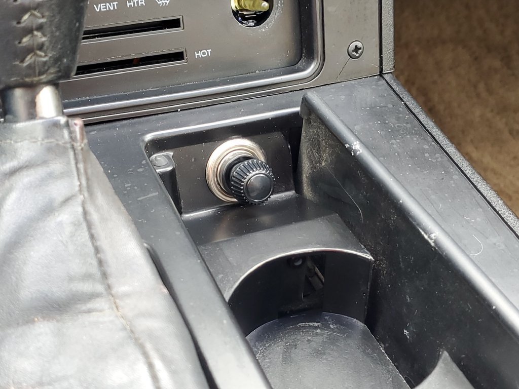 Used 1985  Chevrolet Base image 17