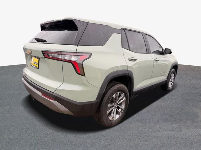 Used 2025 Green Chevrolet LT image 3