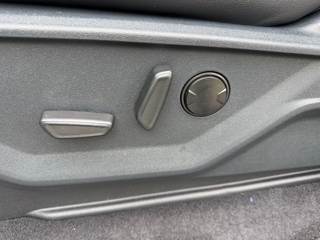 New 2026 Avalanche Ford Lariat® image 21