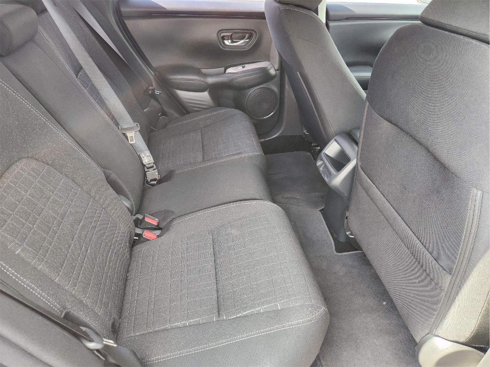 2025 Honda HR-V LX - Photo 31