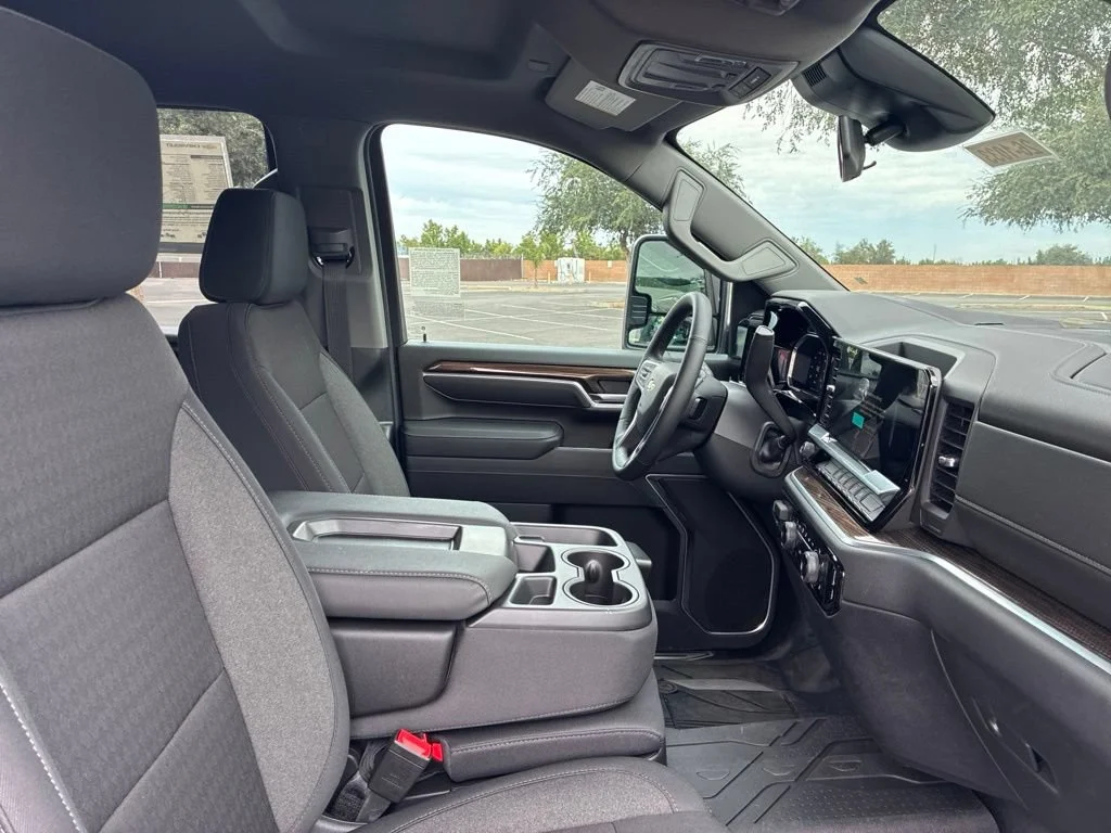 2026 Chevrolet Silverado 2500 HD LT - Photo 28