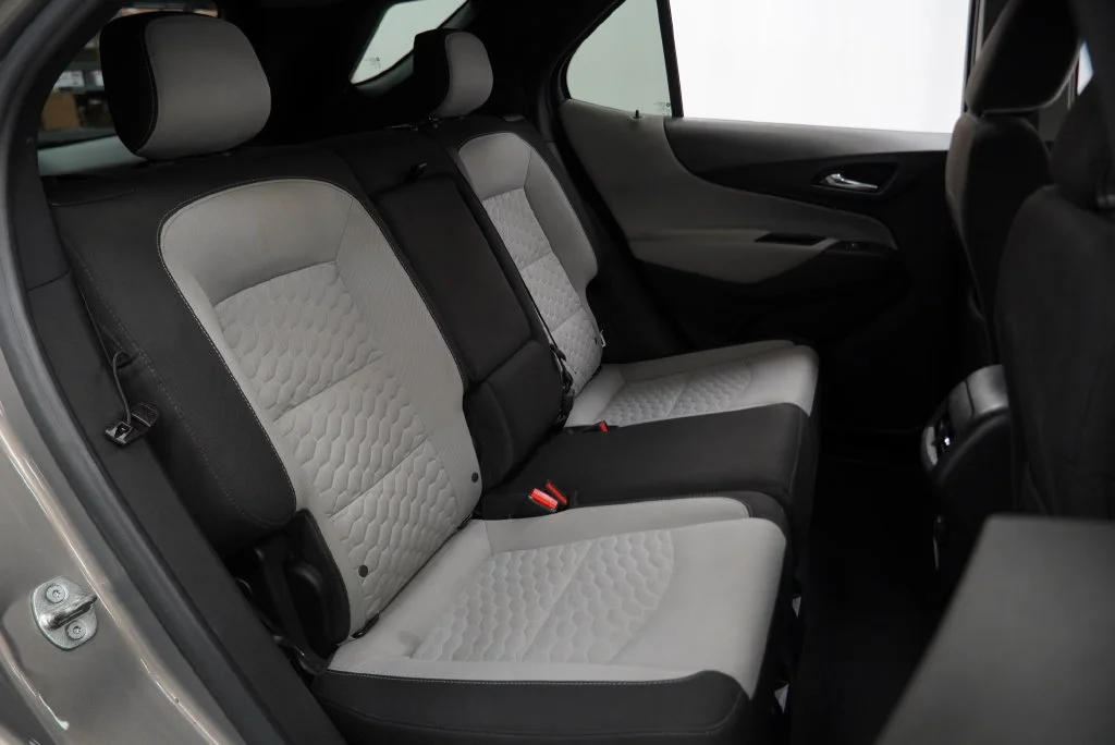 Used 2018 PEPPERDUST METALLIC Chevrolet LT image 35