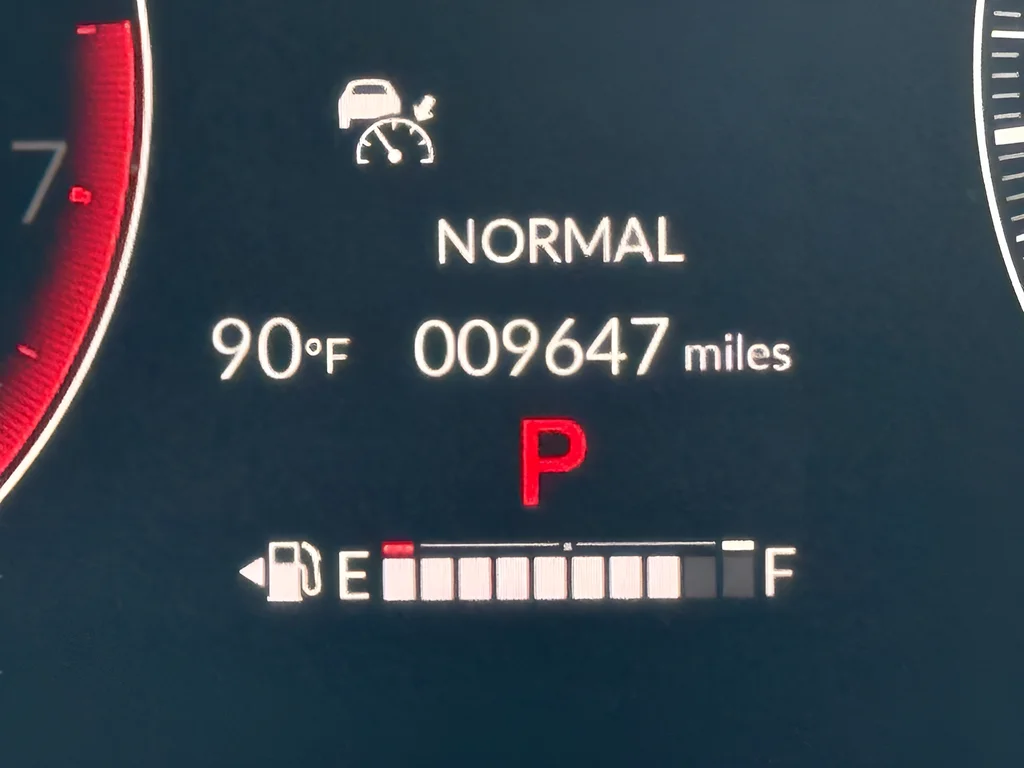 2024 Honda CR-V LX - Photo 31