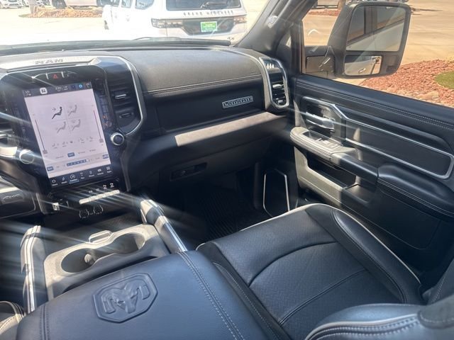 2023 RAM Ram 3500 Pickup Laramie - Photo 16