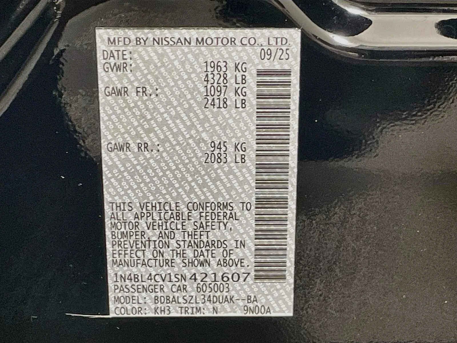 Certified Used 2025 Super Black Nissan SR image 28