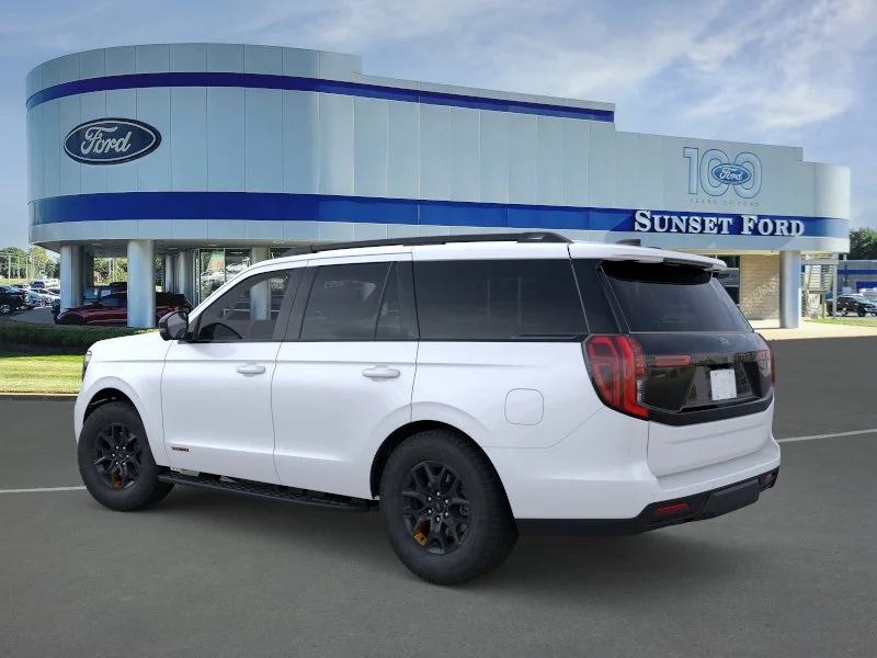 New 2026 Star White Metallic Tri-Coat Ford Tremor image 4