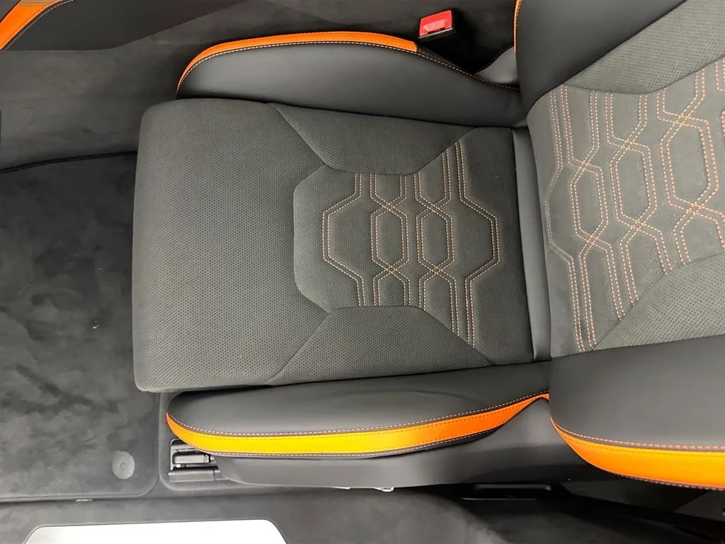 New 2026  Lamborghini SE image 20