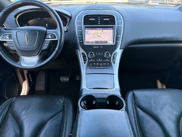 Used 2020 Black Lincoln Standard image 9