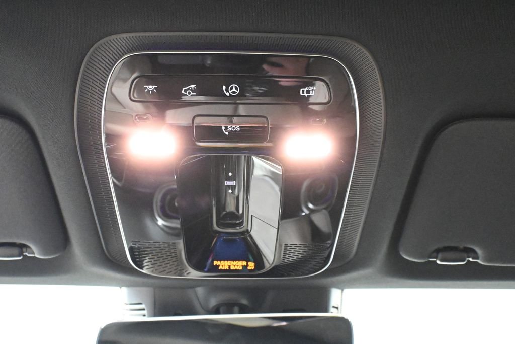 Used 2026 Polar White Mercedes-Benz GLC 300 image 18