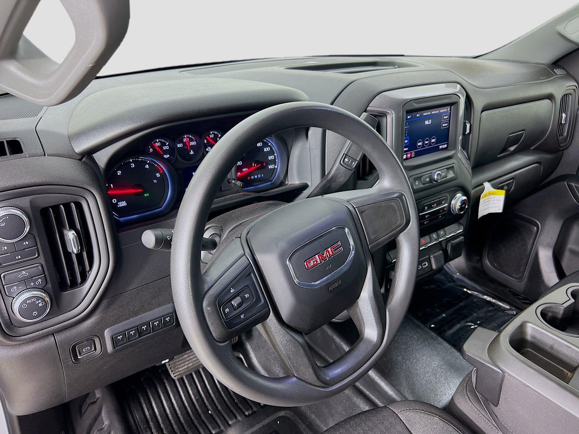 2023 GMC Sierra 2500HD Pro - Photo 9
