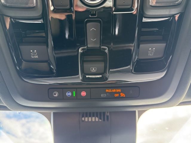 2026 Chevrolet Suburban High Country - Photo 42