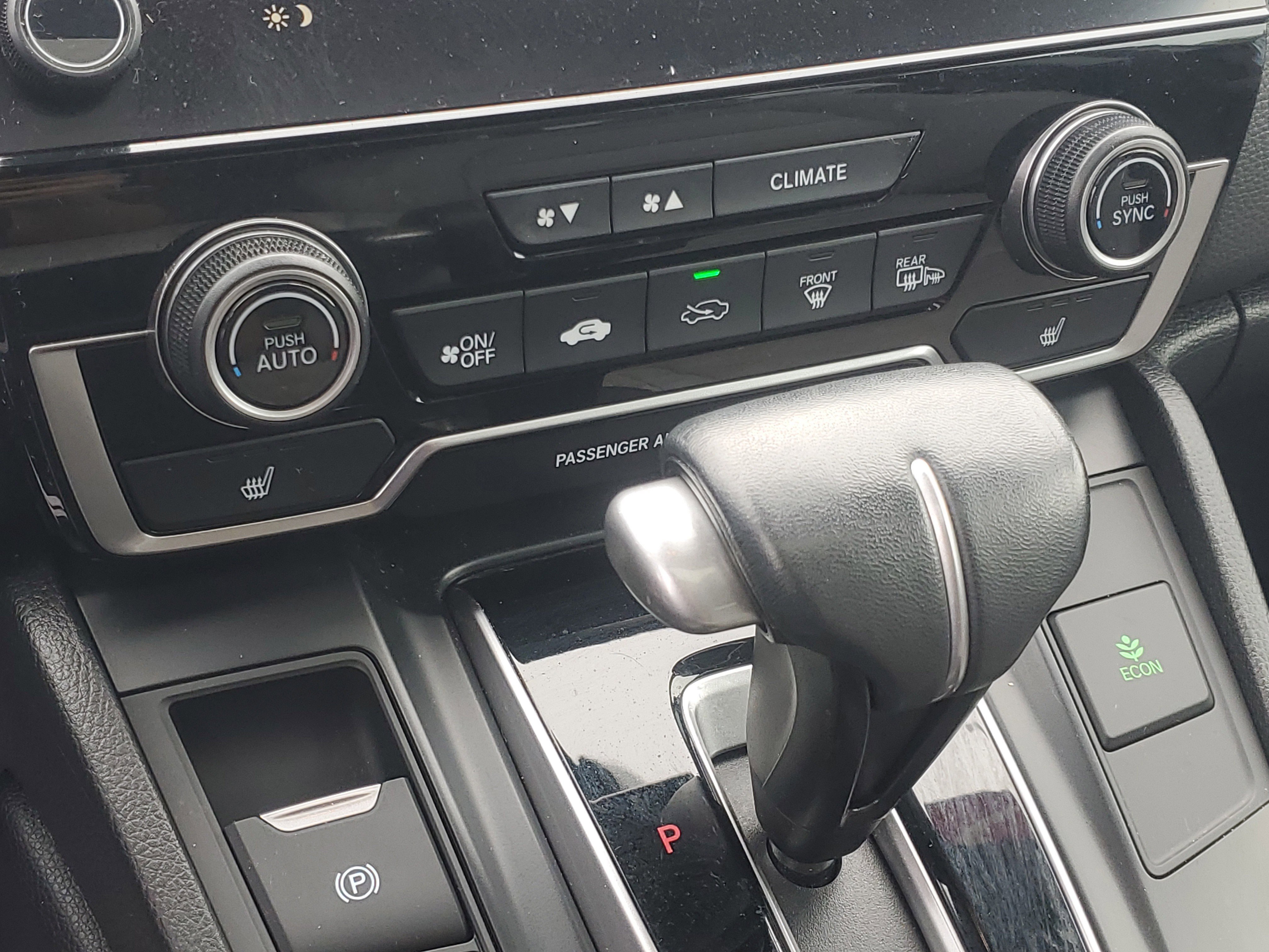 Used 2019 Gunmetal Metallic Honda Touring image 30