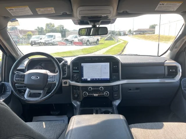 Used 2021 White Ford XLT image 18
