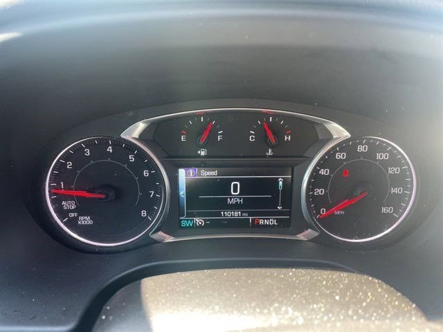 Used 2017 Ebony Twilight Metallic GMC SLE image 4