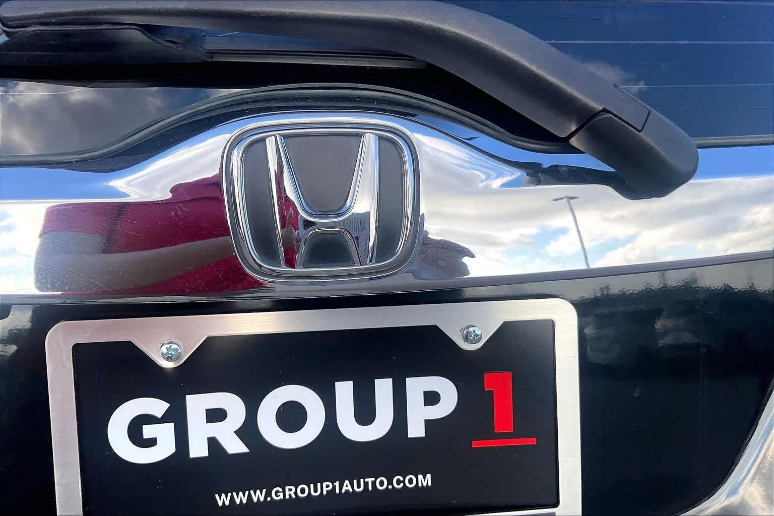 Used 2019 Crystal Black Pearl Honda EX image 29