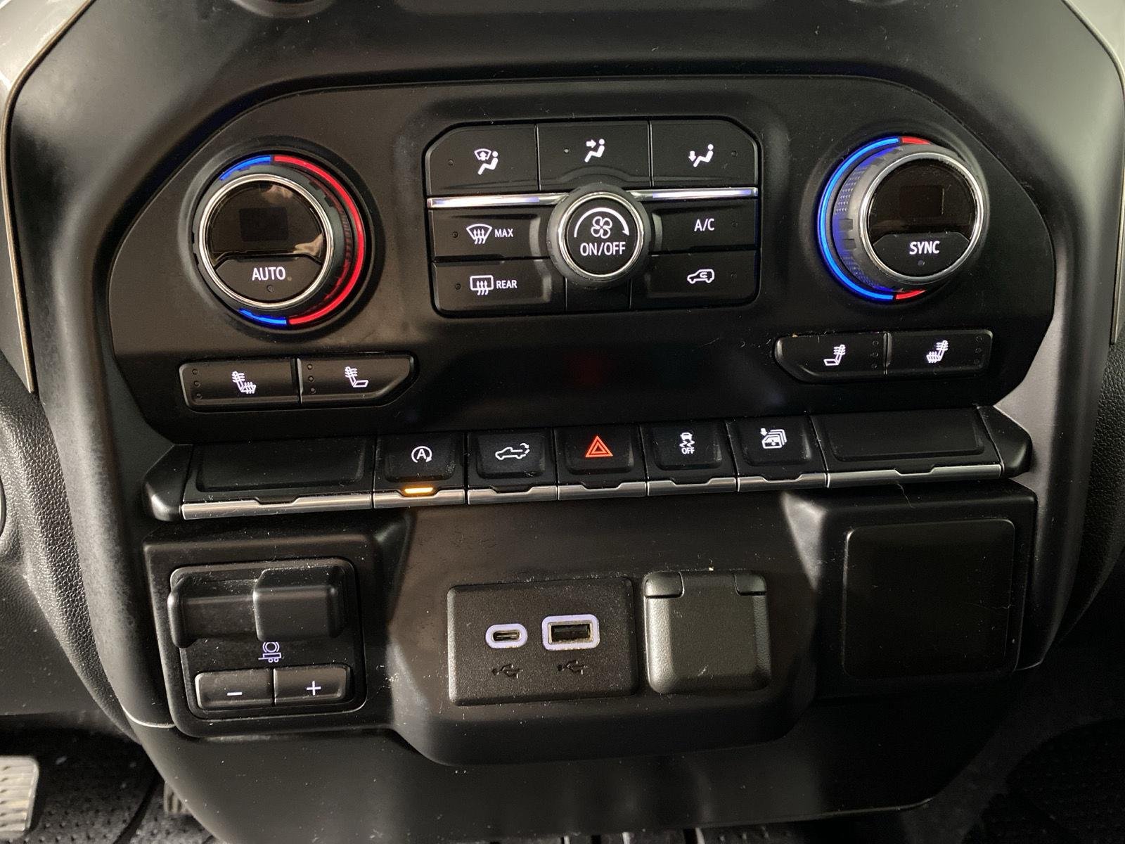 Used 2019 Northsky Blue Metallic Chevrolet LT image 20