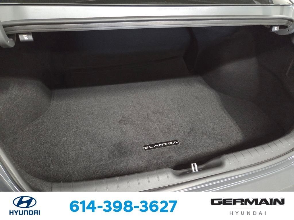 Used 2025 Gray Hyundai SE image 21