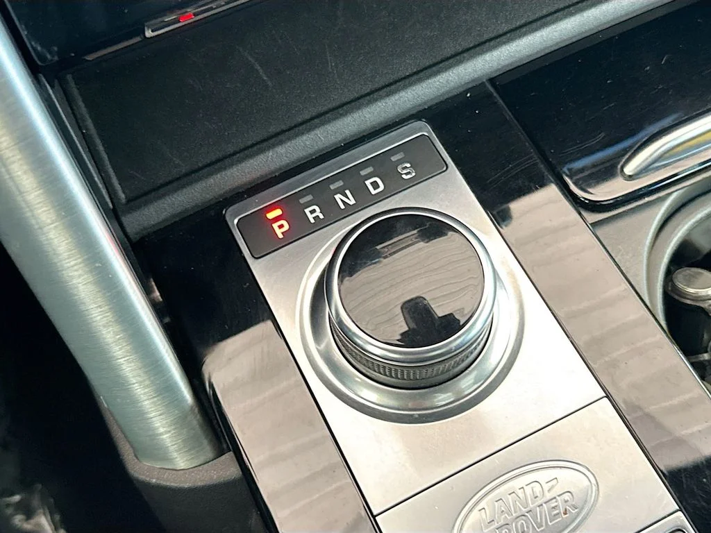 Used 2019 Gray Land Rover HSE image 17