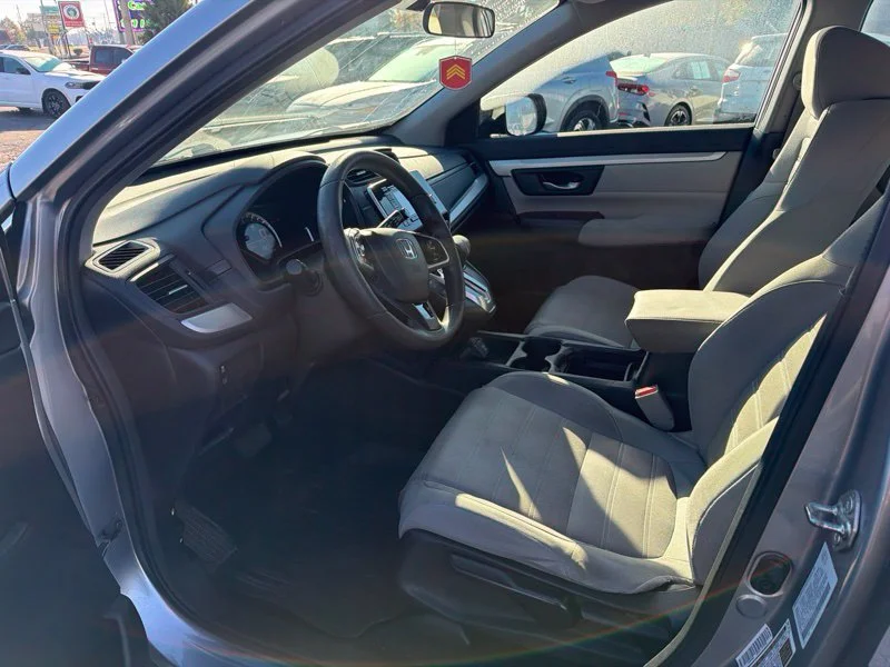 Used 2017  Honda LX image 12