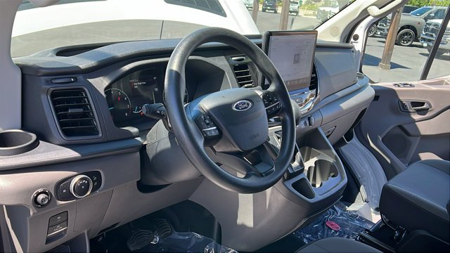 Used 2024 White Ford  image 18