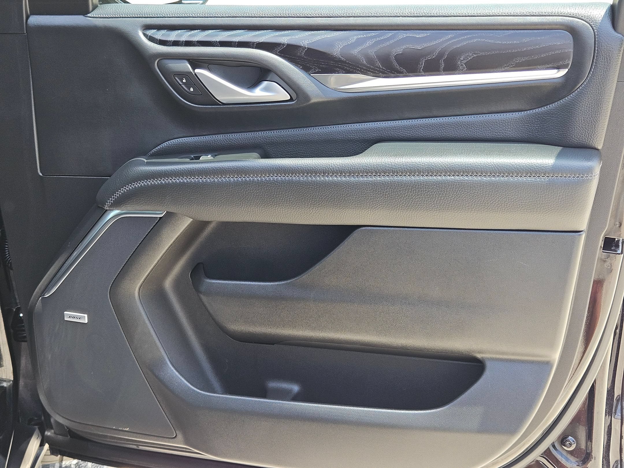 2022 GMC Yukon Denali - Photo 28