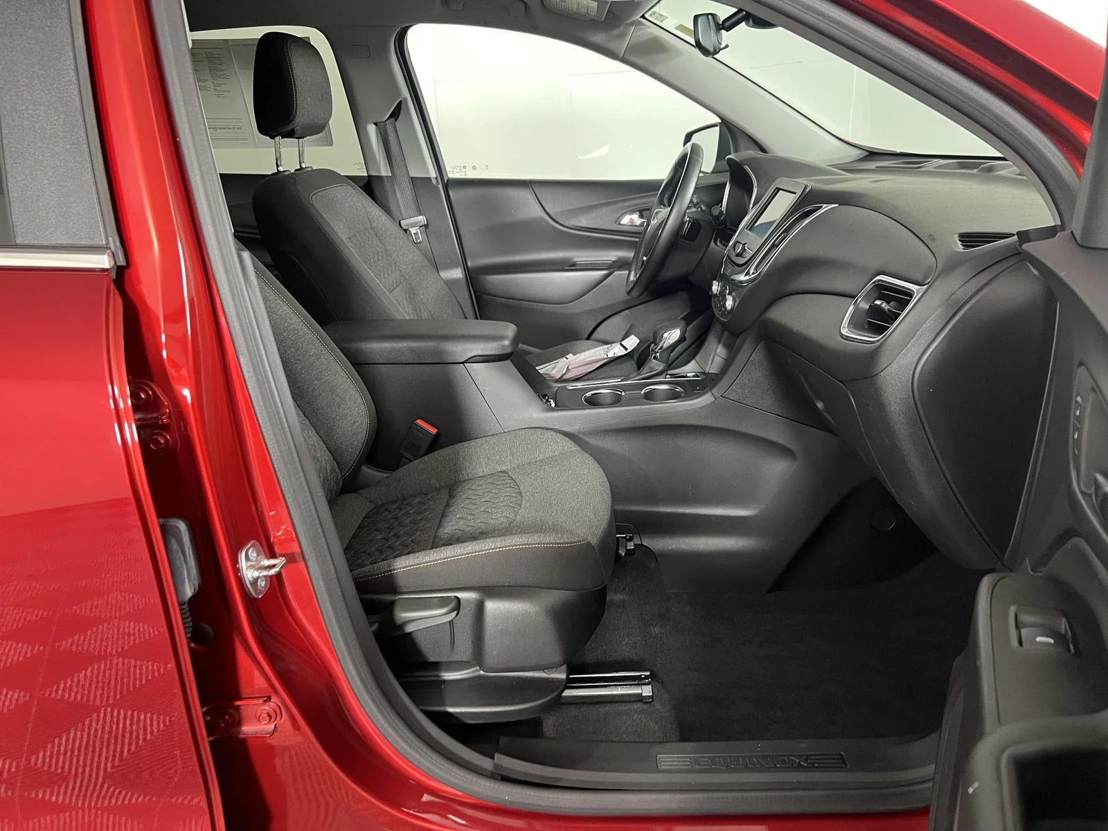 Used 2024 Radiant Red Tintcoat Chevrolet LT image 26