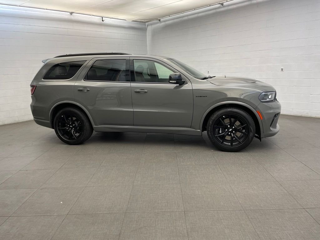 New 2026 Destroyer Gray Clear-Coat Exterior Paint Dodge GT Premium HEMI V8 image 2