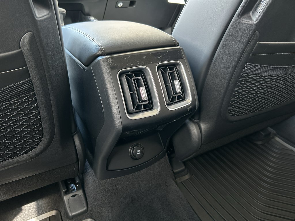 New 2026 Glacial White Pearl Kia EX image 15