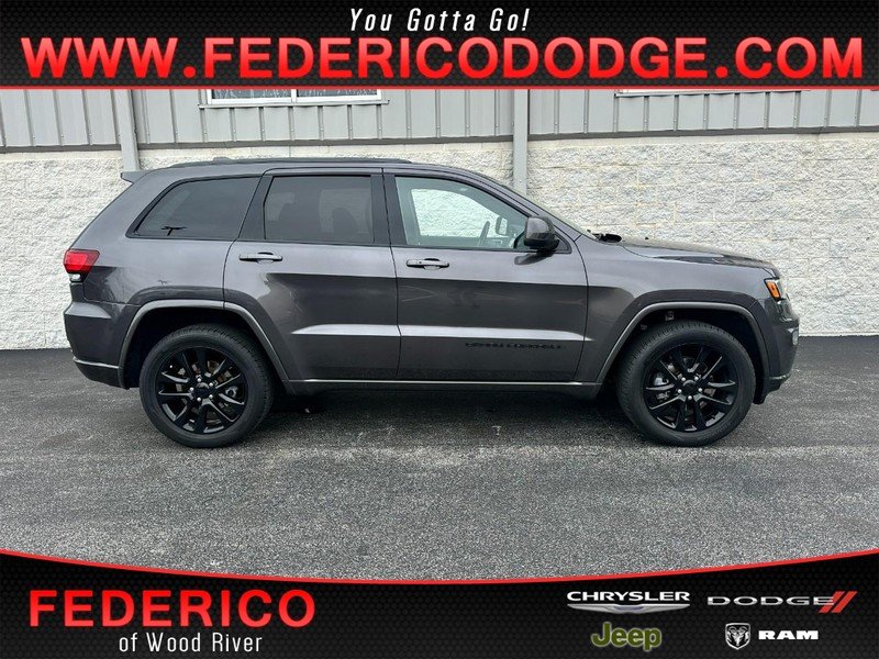 Used 2020 Granite Crystal Metallic Clearcoat Jeep Altitude 4x4 image 1