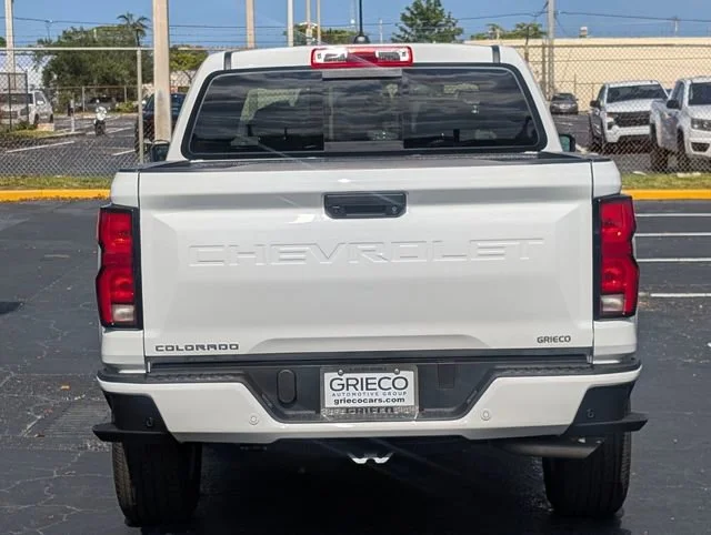 New 2026 Summit White Chevrolet LT image 4