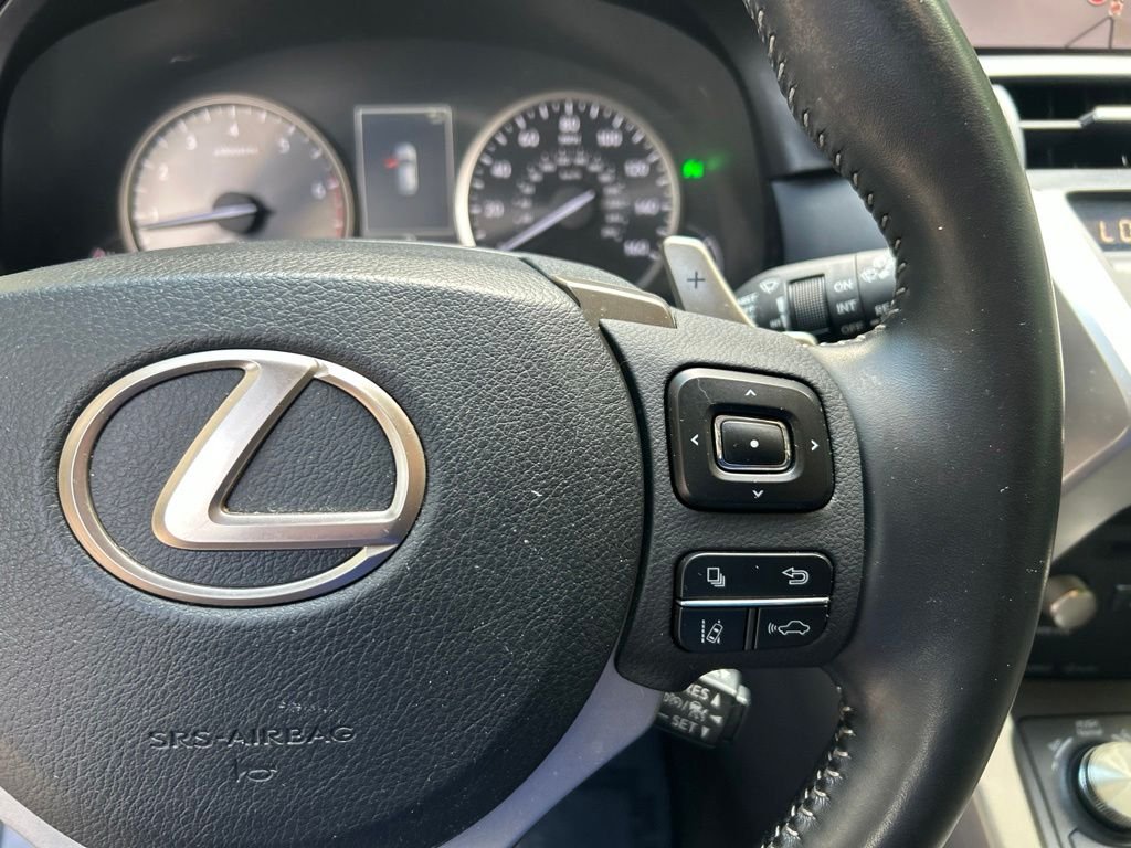 2020 Lexus NX 300 - Photo 22