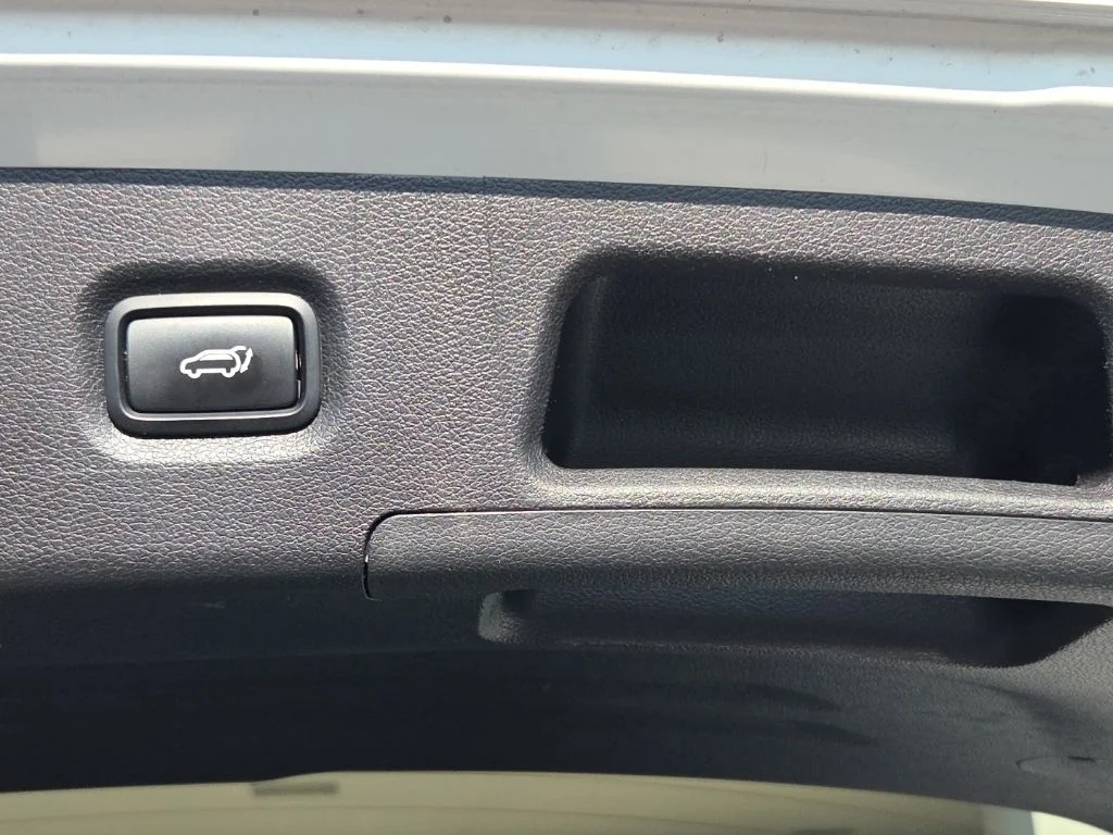 2021 Hyundai Santa Fe Limited - Photo 20