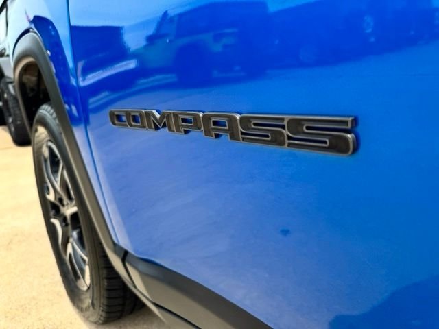 2025 Jeep Compass Trailhawk - Photo 15