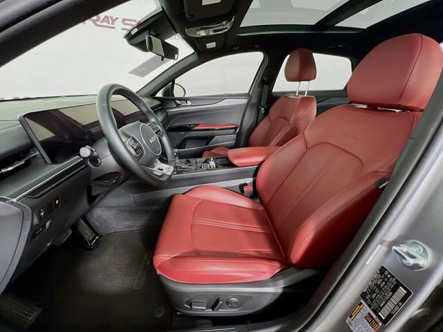 Used 2025 Gray Kia GT-Line image 9