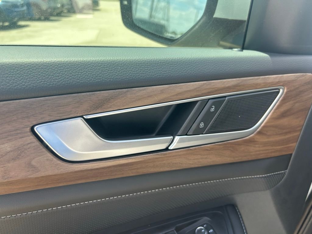 2026 Volkswagen Atlas SE w/Tech - Photo 52