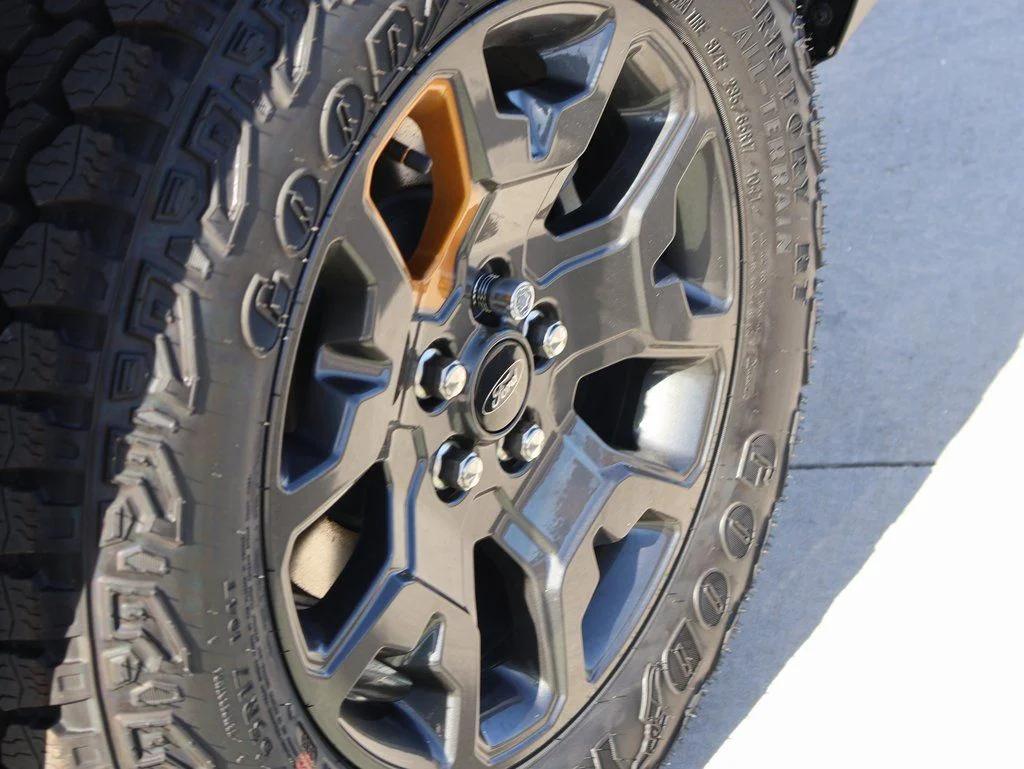 New 2026 Oxford White Ford Tremor® image 40