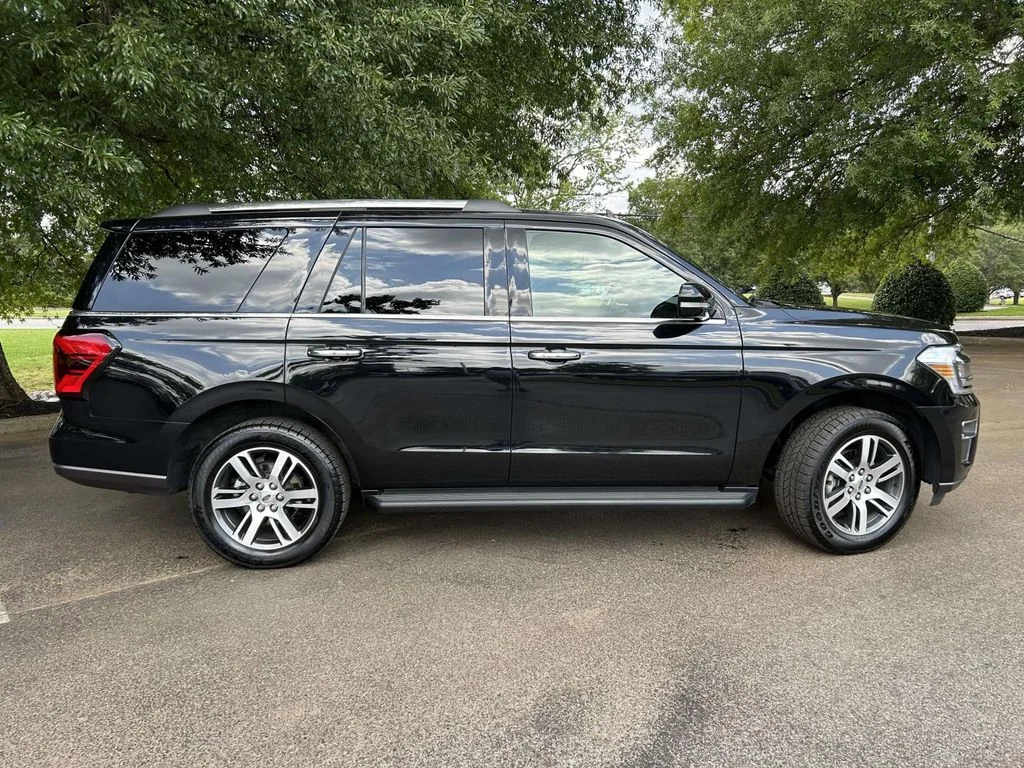 Used 2024 Black Ford Limited image 2