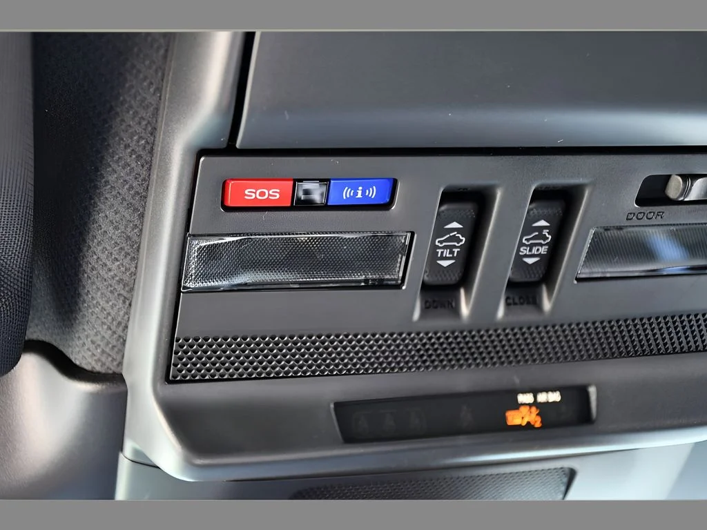 New 2026 CRYSTAL BLACK SILICA Subaru Premium image 35